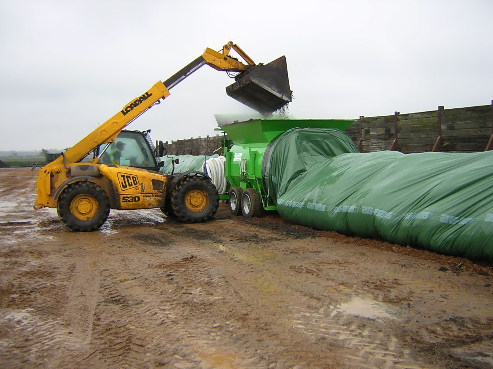 Composting trial setup in operation